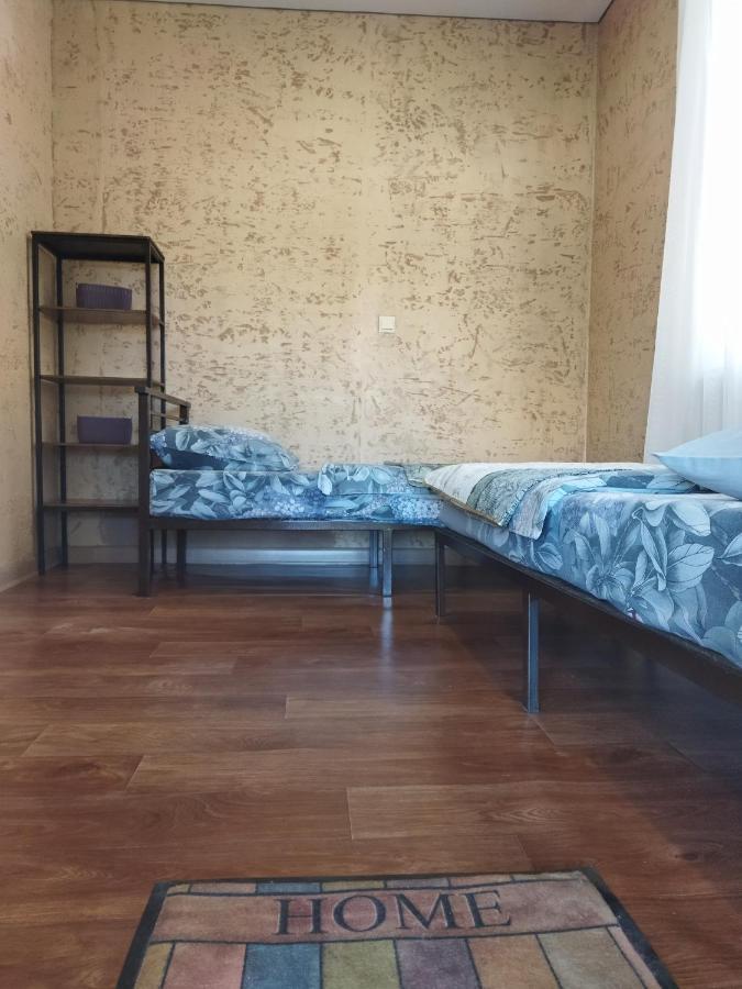 Гостевой Дом Ксения Hotel Sukhumi Eksteriør billede